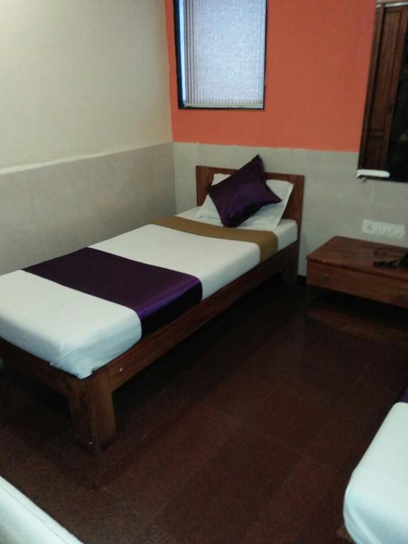 Hotel Q Deck Bombay Exterior foto